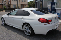 BMW 6シリーズ 640i ｸﾞﾗﾝｸｰﾍﾟMｽﾎﾟｰﾂ 変更後ﾓﾃﾞﾙ ｻﾝﾙｰﾌ ﾋｰﾀｰ黒革 LEDﾍｯﾄﾞﾗｲﾄ ｵﾌﾟｼｮﾝ20AW NEWﾃﾞｻﾞｲﾝｽﾃｱﾘﾝｸﾞ衝突軽減ﾌﾞﾚｰｷ 車線逸脱警告 歩行者警告 ｸﾙｺﾝ HDDﾅﾋﾞTV Bｶﾒﾗ ﾊﾟﾄﾞﾙｼﾌﾄ ｽﾏｰﾄｷｰ 専用ｴｱﾛ 320馬力 直6ﾀｰﾎﾞ2年保証