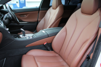 BMW 6シリーズ 640i ｸﾞﾗﾝｸｰﾍﾟMｽﾎﾟｰﾂ ﾌｪｲｽﾘﾌﾄ後 最終ﾓﾃﾞﾙ ｻﾝﾙｰﾌ 液晶ﾒｰﾀｰ HUD ｵﾌﾟｼｮﾝ20AW 新ﾃﾞｻﾞｲﾝLEDﾍｯﾄﾞﾗｲﾄ ﾋｰﾀｰ茶革 新HDDﾅﾋﾞTV Pｱｼｽﾄ TOPﾋﾞｭｰ&ｻｲﾄﾞｶﾒﾗ 追従ACC ﾚｰﾝﾁｪﾝｼﾞ警告 衝突軽減ﾌﾞﾚｰｷ 直6ﾀｰﾎﾞ320馬力 ｽﾏｰﾄｷｰ 2年保証