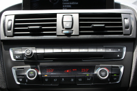 BMW 2シリーズ 220i ｸｰﾍﾟMｽﾎﾟｰﾂ 3Dﾃﾞｻﾞｲﾝﾏﾌﾗｰ ｵﾌﾟｼｮﾝ18AW 衝突軽減ﾌﾞﾚｰｷ 車線逸脱警告 歩行者警告 ﾌﾞﾚｰｷ付ｸﾙｺﾝ ﾀｯﾁﾊﾟｯﾄﾞ対応HDDﾅﾋﾞBｶﾒﾗ Bluetooth接続 左右独立ｵｰﾄｴｱｺﾝ ｽﾏｰﾄｷｰ 直噴ﾀｰﾎﾞ8速AT 2年保証