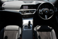 BMW 3シリーズ 330i Mｽﾎﾟｰﾂ ｺﾝﾌｫｰﾄP 1ｵｰﾅ 高出力 258馬力 追従ACC ｽﾃｱﾘﾝｸﾞｻﾎﾟｰﾄ 360度ｶﾒﾗ Pｱｼｽﾄﾌﾟﾗｽ LEDﾍｯﾄﾞﾗｲﾄ ｵｰﾄﾊｲﾋﾞｰﾑ Mｽﾎﾟｰﾂﾌﾞﾚｰｷ ｼｰﾄﾋｰﾀｰ ﾀｯﾁ画面HDDﾅﾋﾞApplecarplay 電動ﾄﾗﾝｸ ﾜｲﾔﾚｽ充電 ｱｸﾃｨﾌﾞPDC緊急ﾌﾞﾚｰｷ 2年保証