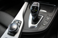 BMW 4シリーズ 435i ｶﾌﾞﾘｵﾚ Mｽﾎﾟｰﾂ 電動ｵｰﾌﾟﾝ 直6ﾀｰﾎﾞN55ｴﾝｼﾞﾝ 306馬力 ｴｱｶﾗｰ BBS20AW ﾋｰﾀｰ黒革 追従ACC LEDﾍｯﾄﾞﾗｲﾄ HUD HDDﾅﾋﾞTV 衝突軽減ﾌﾞﾚｰｷ 車線逸脱警告 歩行者警告 ｽﾏｰﾄｷｰ ｽﾙｰﾛｰﾃﾞｨﾝｸﾞﾊﾟﾄﾞﾙｼﾌﾄ 2年保証