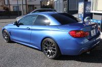 BMW 4シリーズ 435i ｶﾌﾞﾘｵﾚ Mｽﾎﾟｰﾂ 電動ｵｰﾌﾟﾝ 直6ﾀｰﾎﾞN55ｴﾝｼﾞﾝ 306馬力 ｴｱｶﾗｰ BBS20AW ﾋｰﾀｰ黒革 追従ACC LEDﾍｯﾄﾞﾗｲﾄ HUD HDDﾅﾋﾞTV 衝突軽減ﾌﾞﾚｰｷ 車線逸脱警告 歩行者警告 ｽﾏｰﾄｷｰ ｽﾙｰﾛｰﾃﾞｨﾝｸﾞﾊﾟﾄﾞﾙｼﾌﾄ 2年保証