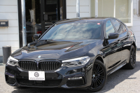 BMW 5シリーズ 530i ｴﾃﾞｨｼｮﾝﾐｯｼｮﾝｲﾝﾎﾟｯｼﾌﾞﾙ 特別仕様車 1ｵｰﾅ 高出力 ﾅｲﾄﾌﾞﾙｰﾚｻﾞｰ ｱﾀﾞﾌﾟﾃｨﾌﾞMｻｽ HUD ﾊｰﾏﾝｶｰﾄﾞﾝ 追従ACC ｽﾃｱﾘﾝｸﾞｻﾎﾟｰﾄ ﾀｯﾁ画面HDDﾅﾋﾞTV LEDﾍｯﾄﾞﾗｲﾄ ｵｰﾄﾊｲﾋﾞｰﾑ 電動ﾘｱｹﾞｰﾄ 360度ｶﾒﾗ 全席ﾋｰﾀｰ ﾌﾞﾗｯｸ19AW 2年保証