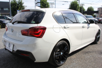 BMW 1シリーズ 118d Mｽﾎﾟｰﾂ ｴﾃﾞｨｼｮﾝｼｬﾄﾞｰ ｱｯﾌﾟｸﾞﾚｰﾄﾞP 1ｵ-ﾅ 特別限定車 最終ﾓﾃﾞﾙ ｻﾝﾙｰﾌ ﾋｰﾀｰ黒革 ｼｰﾄﾒﾓﾘｰ 電動ｼｰﾄ ﾀﾞｰｸLEDﾍｯﾄﾞﾗｲﾄ&ﾃｰﾙ 追従ACC HI-FIｽﾋﾟｰｶｰ ﾀｯﾁ画面HDDﾅﾋﾞBｶﾒﾗ Bluetoothｵｰﾃﾞｨｵ 衝突軽減ﾌﾞﾚｰｷ 車線逸脱&歩行者警告 2年保証