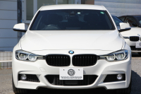 BMW 3シリーズ 320i ﾌﾞﾗｯｸｽﾄｰﾑ 首都圏限定 後期 新ｴﾝｼﾞﾝ Mﾊﾟﾌｫｰﾏﾝｽ18AW&ﾌﾞﾗｯｸｸﾞﾘﾙ LEDﾍｯﾄﾞﾗｲﾄ&ﾃｰﾙ 追従ACC ﾚｰﾝﾁｪﾝｼﾞ警告 衝突軽減ﾌﾞﾚｰｷ 車線逸脱警告 歩行者警告 HDDﾅﾋﾞBｶﾒﾗ ｽﾏｰﾄｷｰ Bluetoothｵｰﾃﾞｨｵ&通話 ﾊﾟﾄﾞﾙｼﾌﾄ 専用ｴｱﾛ 2年保証