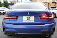 BMW 3シリーズ 320i Mｽﾎﾟｰﾂ ﾃﾞﾋﾞｭｰ&ｲﾉﾍﾞｰｼｮﾝ&ｺﾝﾌｫｰﾄP ﾋｰﾀｰ黒革 HUD ｼﾞｪｽﾁｬｰC ｵﾌﾟｼｮﾝ19AW 電動ﾄﾗﾝｸ Hifiｽﾋﾟｰｶｰ BMWﾗｲﾌﾞｺｯｸﾋﾟｯﾄ 置くだけ充電 LEDﾍｯﾄﾞﾗｲﾄ ｱﾝﾋﾞｴﾝﾄﾗｲﾄ 追従ACC ｽﾃｱﾘﾝｸﾞｻﾎﾟｰﾄ Applecarplay対応 ﾀｯﾁ画面ﾅﾋﾞ2年保証