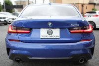 BMW 3シリーズ 320i Mｽﾎﾟｰﾂ ﾃﾞﾋﾞｭｰ&ｲﾉﾍﾞｰｼｮﾝ&ｺﾝﾌｫｰﾄP ﾋｰﾀｰ黒革 HUD ｼﾞｪｽﾁｬｰC ｵﾌﾟｼｮﾝ19AW 電動ﾄﾗﾝｸ Hifiｽﾋﾟｰｶｰ BMWﾗｲﾌﾞｺｯｸﾋﾟｯﾄ 置くだけ充電 LEDﾍｯﾄﾞﾗｲﾄ ｱﾝﾋﾞｴﾝﾄﾗｲﾄ 追従ACC ｽﾃｱﾘﾝｸﾞｻﾎﾟｰﾄ Applecarplay対応 ﾀｯﾁ画面ﾅﾋﾞ2年保証