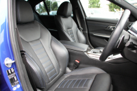 BMW 3シリーズ 320i Mｽﾎﾟｰﾂ ﾃﾞﾋﾞｭｰ&ｲﾉﾍﾞｰｼｮﾝ&ｺﾝﾌｫｰﾄP ﾋｰﾀｰ黒革 HUD ｼﾞｪｽﾁｬｰC ｵﾌﾟｼｮﾝ19AW 電動ﾄﾗﾝｸ Hifiｽﾋﾟｰｶｰ BMWﾗｲﾌﾞｺｯｸﾋﾟｯﾄ 置くだけ充電 LEDﾍｯﾄﾞﾗｲﾄ ｱﾝﾋﾞｴﾝﾄﾗｲﾄ 追従ACC ｽﾃｱﾘﾝｸﾞｻﾎﾟｰﾄ Applecarplay対応 ﾀｯﾁ画面ﾅﾋﾞ2年保証