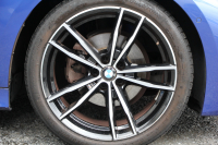 BMW 3シリーズ 320i Mｽﾎﾟｰﾂ ﾃﾞﾋﾞｭｰ&ｲﾉﾍﾞｰｼｮﾝ&ｺﾝﾌｫｰﾄP ﾋｰﾀｰ黒革 HUD ｼﾞｪｽﾁｬｰC ｵﾌﾟｼｮﾝ19AW 電動ﾄﾗﾝｸ Hifiｽﾋﾟｰｶｰ BMWﾗｲﾌﾞｺｯｸﾋﾟｯﾄ 置くだけ充電 LEDﾍｯﾄﾞﾗｲﾄ ｱﾝﾋﾞｴﾝﾄﾗｲﾄ 追従ACC ｽﾃｱﾘﾝｸﾞｻﾎﾟｰﾄ Applecarplay対応 ﾀｯﾁ画面ﾅﾋﾞ2年保証