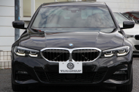 BMW 3シリーズ 320i Mｽﾎﾟｰﾂ ﾊｲﾗｲﾝ&ｻｳﾝﾄﾞ&ｺﾝﾌｫｰﾄP 1ｵｰﾅ ﾊｰﾏﾝｶｰﾄﾞﾝｻﾗｳﾝﾄﾞﾌﾙｾｸﾞTV ｺﾆｬｯｸﾚｻﾞｰ ｼｰﾄﾋｰﾀｰ ﾗﾝﾊﾞｰｻﾎﾟｰﾄ 追従ACC ｽﾃｱﾘﾝｸﾞｻﾎﾟｰﾄ BMWﾗｲﾌﾞｺｯｸﾋﾟｯﾄﾞApplecarplay対応 Pｱｼｽﾄ 電動ﾄﾗﾝｸ 後退ｱｼｽﾄ DｱｼｽﾄPro 2年保証