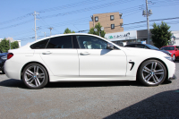 BMW 4シリーズ 420i ｸﾞﾗﾝｸｰﾍﾟMｽﾎﾟｰﾂ 最終ﾓﾃﾞﾙ ﾋｰﾀｰ茶革 LEDﾍｯﾄﾞﾗｲﾄ 純正LEDｽﾓｰｸﾃｰﾙ ｴｱﾛﾃﾞｨﾌｭｰｻﾞｰ ｵﾌﾟｼｮﾝ19AW ｶｰﾎﾞﾝﾌﾛﾝﾄｽﾎﾟｲﾗｰ NEWﾙｰﾑﾐﾗｰ ﾀｯﾁ画面HDDﾅﾋﾞﾌﾙｾｸﾞTV 追従ACC ﾚｰﾝC警告 電動ﾄﾗﾝｸ 衝突軽減ﾌﾞﾚｰｷ 車線逸脱&歩行者警告 2年保証