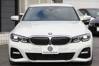 BMW 3シリーズ 320i Mｽﾎﾟｰﾂ ﾃﾞﾋﾞｭｰ&ｺﾝﾌｫｰﾄP 1ｵｰﾅ ﾋｰﾀｰ黒革 19AW Pｱｼｽﾄﾌﾟﾗｽ 360度ｶﾒﾗ ﾌﾙｾｸﾞTV BMWﾗｲﾌﾞｺｯｸﾋﾟｯﾄﾞﾀｯﾁﾊﾟﾈﾙ対応ﾅﾋﾞApplecarplay対応 電動ﾄﾗﾝｸ LEDﾍｯﾄﾞﾗｲﾄ LEDﾌｫｸﾞPｱｼｽﾄ 後退ｱｼｽﾄ Dｱｼｽﾄﾌﾟﾛ 追従ACC ｽﾃｱｻﾎﾟｰﾄ 2年保証
