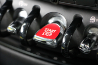 MINI(ミニ) ミニクラブマン ｸｰﾊﾟｰS 192馬力 8速AT ｲﾝﾃﾞｨｺﾞﾌﾞﾙｰﾚｻﾞｰ 追従ACC LEDﾍｯﾄﾞﾗｲﾄ&ﾌｫｸﾞ衝突軽減ﾌﾞﾚｰｷ 歩行者警告 ﾊｰﾏﾝｶｰﾄﾞﾝｻｳﾝﾄﾞｻﾝﾌﾟﾛﾃｸｼｮﾝｶﾞﾗｽ ｽﾏｰﾄｷｰ 純正HDDﾅﾋﾞBluetooth接続 Pｱｼｽﾄ MINIﾄﾞﾗｲﾋﾞﾝｸﾞﾓｰﾄﾞｴｷｻｲﾄﾒﾝﾄP BILSTEIN車高調 2年保証