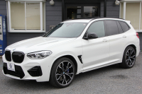 BMW Mシリーズ X3 ｺﾝﾍﾟﾃｨｼｮﾝ 4WD 510馬力 受注生産OPﾊﾟﾉﾗﾏｻﾝR ﾒﾘﾉﾌﾞﾗｯｸﾚｻﾞｰ 全ﾋｰﾀｰ ｱｸﾃｨﾌﾞﾍﾞﾝﾁﾚｰｼｮﾝ 8速ATﾄﾞﾗｲﾌﾞﾛｼﾞｯｸ ﾊｰﾏﾝｶｰﾄﾞﾝ HUD Mｽﾎﾟｰﾂｴｸﾞｿﾞｰｽﾄ 追従ACC HUD ﾃﾞｨｽﾌﾟﾚｲｷ- ｼﾞｪｽﾁｬｰC ﾘｱｼｰﾄ可倒調整 LEDﾍｯﾄﾞﾗｲﾄ 2年保証