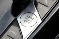 BMW 3シリーズ 320d Xdrive ﾂｰﾘﾝｸﾞﾊｲﾗｲﾝ ｺﾝﾌｫｰﾄ&ﾌﾟﾗｽP 4WD 1ｵｰﾅ ｷｬﾝﾍﾞﾗﾍﾞｰｼﾞｭﾚｻﾞｰ ｼｰﾄﾋｰﾀｰ ﾗﾝﾊﾞｰｻﾎﾟｰﾄ Pｱｼｽﾄﾌﾟﾗｽ 360度ｶﾒﾗ 追従ACC ｽﾃｱﾘﾝｸﾞｻﾎﾟｰﾄ Applecarplay対応 LEDﾍｯﾄﾞﾗｲﾄ ﾀｯﾁ画面HDDﾅﾋﾞBluetooth接続 2年保証