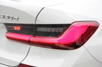 BMW 3シリーズ 320d Xdrive Mｽﾎﾟｰﾂ ｺﾝﾌｫｰﾄP 4WD 1ｵ-ﾅ Pｱｼｽﾄﾌﾟﾗｽ 360度ｶﾒﾗ BMWﾗｲﾌﾞｺｯｸﾋﾟｯﾄﾞﾀｯﾁ画面ﾅﾋﾞApplecarplay対応 ﾜｲﾔﾚｽ充電 LEDﾍｯﾄﾞﾗｲﾄ ｵｰﾄﾊｲﾋﾞｰﾑ 追従ACC ｽﾃｱﾘﾝｸﾞｻﾎﾟｰﾄ ﾚｰﾝﾁｪﾝｼﾞ警告 ｼｰﾄﾋｰﾀｰ 2年保証