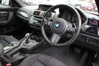 BMW 2シリーズ M240i ｸｰﾍﾟ直6ﾀｰﾎﾞB58新ｴﾝｼﾞﾝ 340馬力 MPerformanceｽﾎﾟｲﾗｰ REMUSﾏﾌﾗｰ ｱﾀﾞﾌﾟﾃｨﾌﾞMｻｽ Mｽﾎﾟｰﾂﾌﾞﾚｰｷ 専用18AW HDDﾅﾋﾞPｱｼｽﾄ Bｶﾒﾗ 8速AT 衝突軽減ﾌﾞﾚｰｷ 車線逸脱警告 歩行者警告 ﾌﾞﾚｰｷ付ｸﾙｺﾝ ｽﾏｰﾄｷｰ ﾊﾟﾄﾞﾙｼﾌﾄ 2年保証