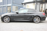 BMW 2シリーズ M240i ｸｰﾍﾟ直6ﾀｰﾎﾞB58新ｴﾝｼﾞﾝ 340馬力 MPerformanceｽﾎﾟｲﾗｰ REMUSﾏﾌﾗｰ ｱﾀﾞﾌﾟﾃｨﾌﾞMｻｽ Mｽﾎﾟｰﾂﾌﾞﾚｰｷ 専用18AW HDDﾅﾋﾞPｱｼｽﾄ Bｶﾒﾗ 8速AT 衝突軽減ﾌﾞﾚｰｷ 車線逸脱警告 歩行者警告 ﾌﾞﾚｰｷ付ｸﾙｺﾝ ｽﾏｰﾄｷｰ ﾊﾟﾄﾞﾙｼﾌﾄ 2年保証