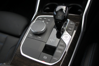 BMW 3シリーズ 320i Mｽﾎﾟｰﾂ ﾃﾞﾋﾞｭｰ&ｲﾉﾍﾞｰｼｮﾝ&ｺﾝﾌｫｰﾄP ﾌﾞﾙｰｽﾃｯﾁ黒革 ﾚｰｻﾞｰLEDﾗｲﾄ HUD ｼﾞｪｽﾁｬｰｺﾝﾄﾛｰﾙ 19AW 電動ﾄﾗﾝｸ 追従ACC ｽﾃｱﾘﾝｸﾞｻﾎﾟｰﾄ ﾀｯﾁ画面HDDﾅﾋﾞApplecarplay対応 後退ｱｼｽﾄ ﾌﾞﾗｯｸｷﾄﾞﾆｰｸﾞﾘﾙ 2年保証