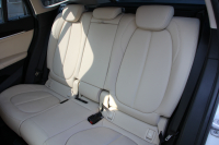 BMW X1 Sdrive18i ﾌｧｯｼｮﾆｽﾀ ｺﾝﾌｫｰﾄP 限定車 真珠色 追従ACC ﾍﾞｰｼﾞｭ革 ｼｰﾄﾋｰﾀｰ LEDﾍｯﾄﾞﾗｲﾄ 衝突軽減ﾌﾞﾚｰｷ 車線逸脱警告 歩行者警告 電動ﾄﾗﾝｸ Pｱｼｽﾄ iﾄﾞﾗｲﾌﾞHDDﾅﾋﾞBｶﾒﾗ 専用18AW Bluetooth接続 2年保証