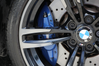 BMW Mシリーズ M2ｸｰﾍﾟ6速MT 後期LCI 370馬力 直6ﾀｰﾎﾞﾋｰﾀｰ黒革 LEDﾍｯﾄﾞﾗｲﾄ&ﾃｰﾙ ﾀｯﾁ画面HDDﾅﾋﾞBｶﾒﾗ 専用19AW 衝突軽減ﾌﾞﾚｰｷ 車線逸脱警告 歩行者警告 ﾌﾞﾚｰｷ付ｸﾙｺﾝ ｶｰﾎﾞﾝｲﾝﾃﾘｱﾄﾘﾑ ｽﾏｰﾄｷｰ 2年保証