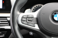 BMW 5シリーズ 523i Mｽﾎﾟｰﾂ 追従ACC ｽﾃｱﾘﾝｸﾞｻﾎﾟｰﾄ LEDﾍｯﾄﾞﾗｲﾄ ｵｰﾄﾊｲﾋﾞｰﾑ 360度ｶﾒﾗ ﾀｯﾁ画面HDDﾅﾋﾞTV 電動ﾄﾗﾝｸ ﾊﾟﾄﾞﾙｼﾌﾄ 専用ｴｱﾛ 19AW ｽﾏｰﾄｷｰ Bluetooth接続 衝突軽減ﾌﾞﾚｰｷ 車線逸脱警告 歩行者警告 ｱﾝﾋﾞｴﾝﾄﾗｲﾄ 2年保証