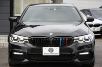 BMW 5シリーズ 523i Mｽﾎﾟｰﾂ 追従ACC ｽﾃｱﾘﾝｸﾞｻﾎﾟｰﾄ LEDﾍｯﾄﾞﾗｲﾄ ｵｰﾄﾊｲﾋﾞｰﾑ 360度ｶﾒﾗ ﾀｯﾁ画面HDDﾅﾋﾞTV 電動ﾄﾗﾝｸ ﾊﾟﾄﾞﾙｼﾌﾄ 専用ｴｱﾛ 19AW ｽﾏｰﾄｷｰ Bluetooth接続 衝突軽減ﾌﾞﾚｰｷ 車線逸脱警告 歩行者警告 ｱﾝﾋﾞｴﾝﾄﾗｲﾄ 2年保証