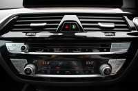 BMW 5シリーズ 530i Mｽﾎﾟｰﾂ ｾﾚｸﾄ&ｱﾄﾞﾊﾞﾝｽﾊﾟｯｹｰｼﾞ変更後ﾓﾃﾞﾙ 252馬力 ｻﾝﾙｰﾌ 全席ﾋｰﾀｰ黒革 ﾊｰﾏﾝｶｰﾄﾞﾝｻﾗｳﾝﾄﾞ4ｿﾞｰﾝｴｱｺﾝ 変更後液晶ﾒｰﾀｰ LEDﾍｯﾄﾞﾗｲﾄ ｵｰﾄﾊｲﾋﾞｰﾑ ﾀｯﾁ画面HDDﾅﾋﾞTV 360度ｶﾒﾗ 電動ﾄﾗﾝｸ 2年保証