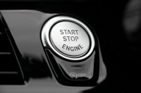 BMW 5シリーズ 530i Mｽﾎﾟｰﾂ ｾﾚｸﾄ&ｱﾄﾞﾊﾞﾝｽﾊﾟｯｹｰｼﾞ変更後ﾓﾃﾞﾙ 252馬力 ｻﾝﾙｰﾌ 全席ﾋｰﾀｰ黒革 ﾊｰﾏﾝｶｰﾄﾞﾝｻﾗｳﾝﾄﾞ4ｿﾞｰﾝｴｱｺﾝ 変更後液晶ﾒｰﾀｰ LEDﾍｯﾄﾞﾗｲﾄ ｵｰﾄﾊｲﾋﾞｰﾑ ﾀｯﾁ画面HDDﾅﾋﾞTV 360度ｶﾒﾗ 電動ﾄﾗﾝｸ 2年保証