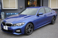 BMW 3シリーズ 320i Mｽﾎﾟｰﾂ ﾊｲﾗｲﾝ ｺﾝﾌｫｰﾄP 1ｵｰﾅ ﾋｰﾀｰ黒革 ﾗﾝﾊﾞｰｻﾎﾟｰﾄ ｵﾌﾟｼｮﾝ19AW 電動ﾄﾗﾝｸ Hifiｽﾋﾟｰｶｰ BMWﾗｲﾌﾞｺｯｸﾋﾟｯﾄ 置くだけ充電 LEDﾍｯﾄﾞﾗｲﾄ ｱﾝﾋﾞｴﾝﾄﾗｲﾄ 追従ACC ｽﾃｱﾘﾝｸﾞｻﾎﾟｰﾄ ｱｯﾌﾟﾙｶｰﾌﾟﾚｲ ﾀｯﾁ画面ﾅﾋﾞ2年保証