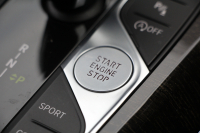 BMW 3シリーズ 320i Mｽﾎﾟｰﾂ ﾊｲﾗｲﾝ ｺﾝﾌｫｰﾄP 1ｵｰﾅ ﾋｰﾀｰ黒革 ﾗﾝﾊﾞｰｻﾎﾟｰﾄ ｵﾌﾟｼｮﾝ19AW 電動ﾄﾗﾝｸ Hifiｽﾋﾟｰｶｰ BMWﾗｲﾌﾞｺｯｸﾋﾟｯﾄ 置くだけ充電 LEDﾍｯﾄﾞﾗｲﾄ ｱﾝﾋﾞｴﾝﾄﾗｲﾄ 追従ACC ｽﾃｱﾘﾝｸﾞｻﾎﾟｰﾄ ｱｯﾌﾟﾙｶｰﾌﾟﾚｲ ﾀｯﾁ画面ﾅﾋﾞ2年保証