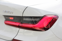 BMW 3シリーズ 320i Mｽﾎﾟｰﾂ ﾃﾞﾋﾞｭｰ&ｲﾉﾍﾞｰｼｮﾝ&ｺﾝﾌｫｰﾄP ﾌﾞﾙｰｽﾃｯﾁ黒革 ﾚｰｻﾞｰLEDﾗｲﾄ HUD ｼﾞｪｽﾁｬｰｺﾝﾄﾛｰﾙ ﾌﾙｾｸﾞTV 19AW 電動ﾄﾗﾝｸ 追従ACC ｽﾃｱﾘﾝｸﾞｻﾎﾟｰﾄ ﾀｯﾁ画面HDDﾅﾋﾞApplecarplay対応 後退ｱｼｽﾄ ﾌﾞﾗｯｸｷﾄﾞﾆｰｸﾞﾘﾙ 2年保証