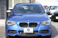 BMW 1シリーズ M135i 直6ﾀｰﾎﾞ320馬力 1ｵ-ﾅ 衝突軽減ﾌﾞﾚｰｷ 車線逸脱警告 歩行者警告 ｸﾙｺﾝ ﾌﾙｾｸﾞTV Bｶﾒﾗ ｱﾀﾞﾌﾟﾃｨﾌﾞMｻｽ ﾀｯﾁﾊﾟｯﾄﾞ対応HDDﾅﾋﾞ専用ｴｱﾛ 18AW&ﾌﾞﾚｰｷ 左右独立ｵｰﾄｴｱｺﾝ ﾊﾟﾄﾞﾙｼﾌﾄ 2年保証