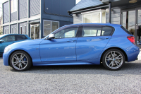 BMW 1シリーズ M135i 直6ﾀｰﾎﾞ320馬力 1ｵ-ﾅ 衝突軽減ﾌﾞﾚｰｷ 車線逸脱警告 歩行者警告 ｸﾙｺﾝ ﾌﾙｾｸﾞTV Bｶﾒﾗ ｱﾀﾞﾌﾟﾃｨﾌﾞMｻｽ ﾀｯﾁﾊﾟｯﾄﾞ対応HDDﾅﾋﾞ専用ｴｱﾛ 18AW&ﾌﾞﾚｰｷ 左右独立ｵｰﾄｴｱｺﾝ ﾊﾟﾄﾞﾙｼﾌﾄ 2年保証