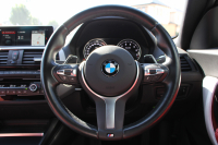 BMW 2シリーズ M240i ｸｰﾍﾟ後期 ﾌｪｲｽﾘﾌﾄ後 ﾋｰﾀｰ赤革 直6ﾀｰﾎﾞ340馬力 B58新ｴﾝｼﾞﾝ ｱﾀﾞﾌﾟﾃｨﾌﾞMｻｽ 追従ACC LEDﾍｯﾄﾞﾗｲﾄ&ﾃｰﾙ ﾀｯﾁ画面HDDﾅﾋﾞPｱｼｽﾄ 衝突軽減ﾌﾞﾚｰｷ 車線逸脱警告 歩行者警告 ﾊﾟﾄﾞﾙｼﾌﾄ ｽﾏｰﾄｷｰ 専用18AW&ﾌﾞﾚｰｷ 2年保証
