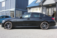 BMW 3シリーズ 320d Xdrive Mｽﾎﾟｰﾂ ﾃﾞﾋﾞｭｰP 専用ﾌﾞﾙｰｽﾃｯﾁ黒革 ｼｰﾄﾋｰﾀｰ 19AW 360度ｶﾒﾗ ｺﾝﾌｫｰﾄP 電動ﾄﾗﾝｸ 追従ACC ｽﾃｱﾘﾝｸﾞｻﾎﾟｰﾄ LEDﾍｯﾄﾞﾗｲﾄ ｵｰﾄﾊｲﾋﾞｰﾑ ﾌﾙｾｸﾞTV Applecarplay対応 BMW ﾗｲﾌﾞｺｯｸﾋﾟｯﾄﾞHi-fiｽﾋﾟｰｶｰ 2年保証