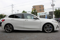 BMW 1シリーズ M135i Xdrive ﾋﾞｼﾞｮﾝP【5/22迄限定掲載】4WD 1ｵﾅ 306馬力 受注生産OPﾌﾞﾗｯｸﾚｻﾞｰ Mｽﾎﾟｰﾂｼｰﾄ HUD ｱﾀﾞﾌﾟﾃｨﾌﾞLEDﾍｯﾄﾞﾗｲﾄ ｵｰﾄﾊｲﾋﾞ-ﾑ ｱﾀﾞﾌﾟﾃｨﾌﾞｻｽ Mｼｰﾄﾍﾞﾙﾄ ｺﾝﾌｫｰﾄP ﾗｲﾌﾞｺｯｸﾋﾟｯﾄ 追ACC 電動ﾄﾗﾝｸ ｶｰﾌﾟﾚｲ Pｱｼｽﾄ 2年保証