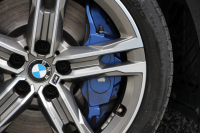 BMW 2シリーズ M235i Xdrive ｸﾞﾗﾝｸｰﾍﾟﾃﾞﾋﾞｭｰP 4WD 1ｵ-ﾅ 306馬力 ｱﾀﾞﾌﾟﾃｨﾌﾞMｻｽ Mｽﾎﾟｰﾂｼｰﾄ Mｼｰﾄﾍﾞﾙﾄ Mｽﾎﾟｰﾂﾌﾞﾚｰｷ 追従ACC 後退ｱｼｽﾄ LEDﾍｯﾄﾞﾗｲﾄ 専用18AW Applecarplay対応 HDDﾅﾋﾞPｱｼｽﾄ BMWﾗｲﾌﾞｺｯｸﾋﾟｯﾄ 2年保証