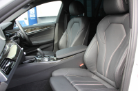 BMW 5シリーズ 530i ﾂｰﾘﾝｸﾞMｽﾎﾟｰﾂ 型式変更後 変更後液晶ﾒｰﾀｰ 高出力 252馬力 全席ﾋｰﾀｰ黒革 HUD 追従ACC ｽﾃｱﾘﾝｸﾞｻﾎﾟｰﾄ LEDﾍｯﾄﾞﾗｲﾄ ｵｰﾄﾊｲﾋﾞｰﾑ 360度ｶﾒﾗ 電動ﾄﾗﾝｸ ﾀｯﾁ画面HDDﾅﾋﾞTV Mｽﾎﾟｰﾂﾌﾞﾚｰｷ 2年保証