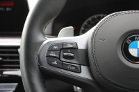 BMW 5シリーズ 530i ﾂｰﾘﾝｸﾞMｽﾎﾟｰﾂ 型式変更後 変更後液晶ﾒｰﾀｰ 高出力 252馬力 全席ﾋｰﾀｰ黒革 HUD 追従ACC ｽﾃｱﾘﾝｸﾞｻﾎﾟｰﾄ LEDﾍｯﾄﾞﾗｲﾄ ｵｰﾄﾊｲﾋﾞｰﾑ 360度ｶﾒﾗ 電動ﾄﾗﾝｸ ﾀｯﾁ画面HDDﾅﾋﾞTV Mｽﾎﾟｰﾂﾌﾞﾚｰｷ 2年保証