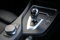 BMW Mシリーズ M2ｸｰﾍﾟMDCT 7速DCT 後期LCI 370馬力 直6ﾀｰﾎﾞﾋｰﾀｰ黒革 LEDﾍｯﾄﾞﾗｲﾄ&ﾃｰﾙ ﾀｯﾁ画面HDDﾅﾋﾞBｶﾒﾗ 専用19AW 衝突軽減ﾌﾞﾚｰｷ 車線逸脱警告 歩行者警告 ﾌﾞﾚｰｷ付ｸﾙｺﾝ ｶｰﾎﾞﾝｲﾝﾃﾘｱﾄﾘﾑ ｽﾏｰﾄｷｰ 2年保証