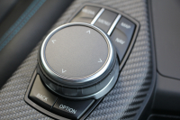 BMW Mシリーズ M2ｸｰﾍﾟMDCT 7速DCT 後期LCI 370馬力 直6ﾀｰﾎﾞﾋｰﾀｰ黒革 LEDﾍｯﾄﾞﾗｲﾄ&ﾃｰﾙ ﾀｯﾁ画面HDDﾅﾋﾞBｶﾒﾗ 専用19AW 衝突軽減ﾌﾞﾚｰｷ 車線逸脱警告 歩行者警告 ﾌﾞﾚｰｷ付ｸﾙｺﾝ ｶｰﾎﾞﾝｲﾝﾃﾘｱﾄﾘﾑ ｽﾏｰﾄｷｰ 2年保証