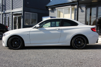 BMW 2シリーズ M240i ｸｰﾍﾟ後期 ﾌｪｲｽﾘﾌﾄ後 ﾋｰﾀｰ黒革 ｱﾄﾞﾊﾞﾝﾚｰｼﾝｸﾞ18AW 直6ﾀｰﾎﾞ340馬力 B58新ｴﾝｼﾞﾝ ｱﾀﾞﾌﾟﾃｨﾌﾞMｻｽ 追従ACC LEDﾍｯﾄﾞﾗｲﾄ&ﾃｰﾙ ﾀｯﾁ画面HDDﾅﾋﾞPｱｼｽﾄ 衝突軽減ﾌﾞﾚｰｷ 車線逸脱警告 歩行者警告 ﾊﾟﾄﾞﾙｼﾌﾄ ｽﾏｰﾄｷｰ 専用ﾌﾞﾚｰｷ 2年保証