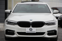 BMW 5シリーズ 530i Mｽﾎﾟｰﾂ ｺﾝﾌｫｰﾄP 高出力 252馬力 ｻﾝﾙｰﾌ ﾍﾞﾝﾁﾚｰｼｮﾝ 全ﾋｰﾀｰ黒革 ｺﾝﾌｫｰﾄｼｰﾄ ｿﾌﾄｸﾛｰｽﾞﾄﾞｱ 追従ACC ｽﾃｱﾘﾝｸﾞｻﾎﾟｰﾄ LEDﾍｯﾄﾞﾗｲﾄ ｵｰﾄﾊｲﾋﾞｰﾑ ﾀｯﾁ画面HDDﾅﾋﾞTV 360度ｶﾒﾗ 電動ﾄﾗﾝｸ 19AW Mｽﾎﾟｰﾂﾌﾞﾚｰｷ 2年保証