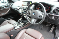 BMW X4 Xdrive30i Mｽﾎﾟｰﾂ 中期 型式変更後 新ﾒｰﾀｰ BMWﾗｲﾌﾞｺｯｸﾋﾟｯﾄ ﾊﾟﾉﾗﾏｻﾝﾙｰﾌ 全席ﾋｰﾀｰ茶革 ｵﾌﾟｼｮﾝ20AW LEDﾍｯﾄﾞﾗｲﾄ ｵｰﾄﾊｲﾋﾞｰﾑ HUD 追従ACC ﾀｯﾁ画面HDDﾅﾋﾞTV Applecarplay対応 360度ｶﾒﾗ 2年保証