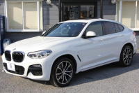 BMW X4 Xdrive30i Mｽﾎﾟｰﾂ 中期 型式変更後 新ﾒｰﾀｰ BMWﾗｲﾌﾞｺｯｸﾋﾟｯﾄ ﾊﾟﾉﾗﾏｻﾝﾙｰﾌ 全席ﾋｰﾀｰ茶革 ｵﾌﾟｼｮﾝ20AW LEDﾍｯﾄﾞﾗｲﾄ ｵｰﾄﾊｲﾋﾞｰﾑ HUD 追従ACC ﾀｯﾁ画面HDDﾅﾋﾞTV Applecarplay対応 360度ｶﾒﾗ 2年保証