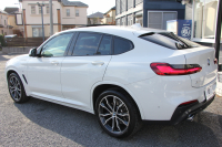 BMW X4 Xdrive30i Mｽﾎﾟｰﾂ 中期 型式変更後 新ﾒｰﾀｰ BMWﾗｲﾌﾞｺｯｸﾋﾟｯﾄ ﾊﾟﾉﾗﾏｻﾝﾙｰﾌ 全席ﾋｰﾀｰ茶革 ｵﾌﾟｼｮﾝ20AW LEDﾍｯﾄﾞﾗｲﾄ ｵｰﾄﾊｲﾋﾞｰﾑ HUD 追従ACC ﾀｯﾁ画面HDDﾅﾋﾞTV Applecarplay対応 360度ｶﾒﾗ 2年保証