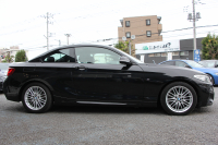 BMW 2シリーズ 220i ｸｰﾍﾟMｽﾎﾟｰﾂ 衝突軽減ﾌﾞﾚｰｷ 車線逸脱警告 歩行者警告 ﾌﾞﾚｰｷ付ｸﾙｺﾝ 直噴ﾀｰﾎﾞ8速AT ﾊﾟﾄﾞﾙｼﾌﾄ Applecarplay対応 ｱﾝﾄﾞﾛｲﾄﾞｵｰﾄ ﾀｯﾁﾊﾟｯﾄﾞ対応HDDﾅﾋﾞBｶﾒﾗ ｽﾏｰﾄｷｰ Bluetooth接続 専用ｴｱﾛ 17AW 2年保証