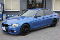 BMW 3シリーズ 320d Mｽﾎﾟｰﾂ LCI後期 1ｵｰﾅ LEDﾍｯﾄﾞﾗｲﾄ&ﾃｰﾙ 追従ACC HUD ﾚｰﾝﾁｪﾝｼﾞ警告 Mperformance18AW ﾌﾞﾗｯｸｸﾞﾘﾙ 衝突軽減ﾌﾞﾚｰｷ 車線逸脱警告 歩行者警告 ﾀｯﾁﾊﾟｯﾄﾞ対応HDDﾅﾋﾞBluetooth接続 2年保証