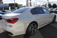 BMW 7シリーズ 740i Mｽﾎﾟｰﾂ ﾘｱｺﾝﾌｫｰﾄP ﾘｱｴﾝﾀｰﾃｲﾒﾝﾄ ﾘｱﾓﾆﾀｰ ﾀｯﾁｺﾏﾝﾄﾞﾋｰﾄｺﾝﾌｫｰﾄP ｻﾝﾙｰﾌ ﾚｰｻﾞｰﾗｲﾄ ﾃﾞｨｽﾌﾟﾚｲｷｰ ﾘﾓｰﾄﾊﾟｰｷﾝｸﾞ真珠色 20AW ﾏｯｻｰｼﾞ&ﾍﾞﾝﾁﾚｰｼｮﾝ ｺﾆｬｯｸﾚｻﾞｰ 360度ｶﾒﾗ 電動ﾄﾗﾝｸ Applecarplay 2年保証